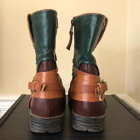 Multicolor Duck Boots - Picture 4 of 5